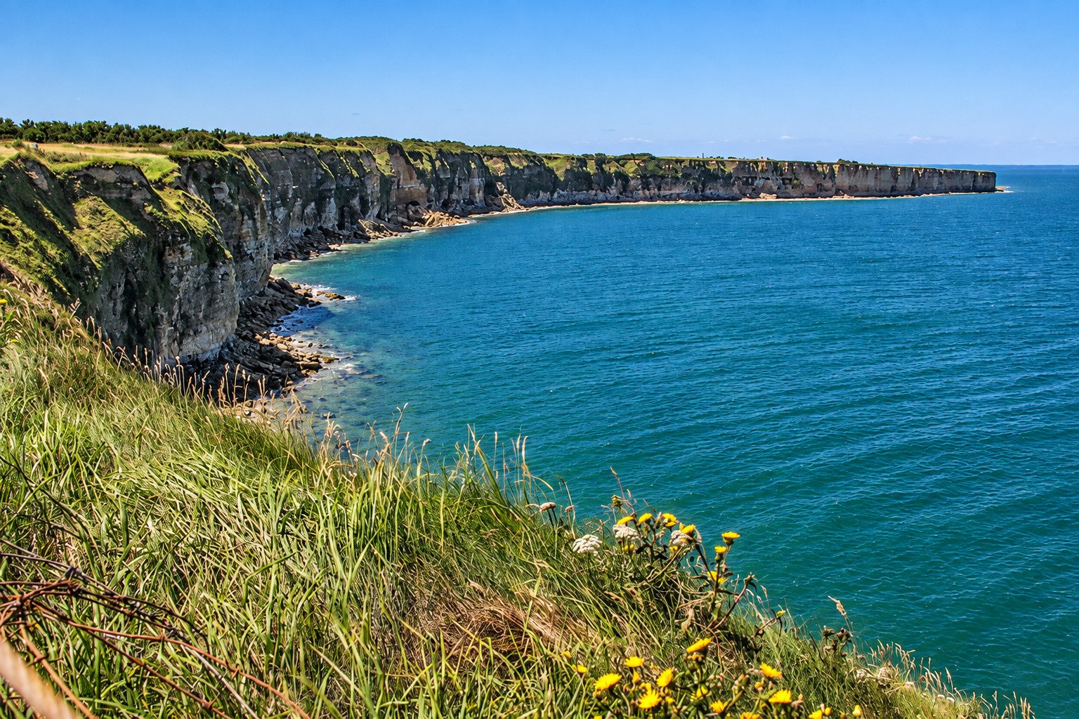 Kliffen en zee bij Pointe du Hoc